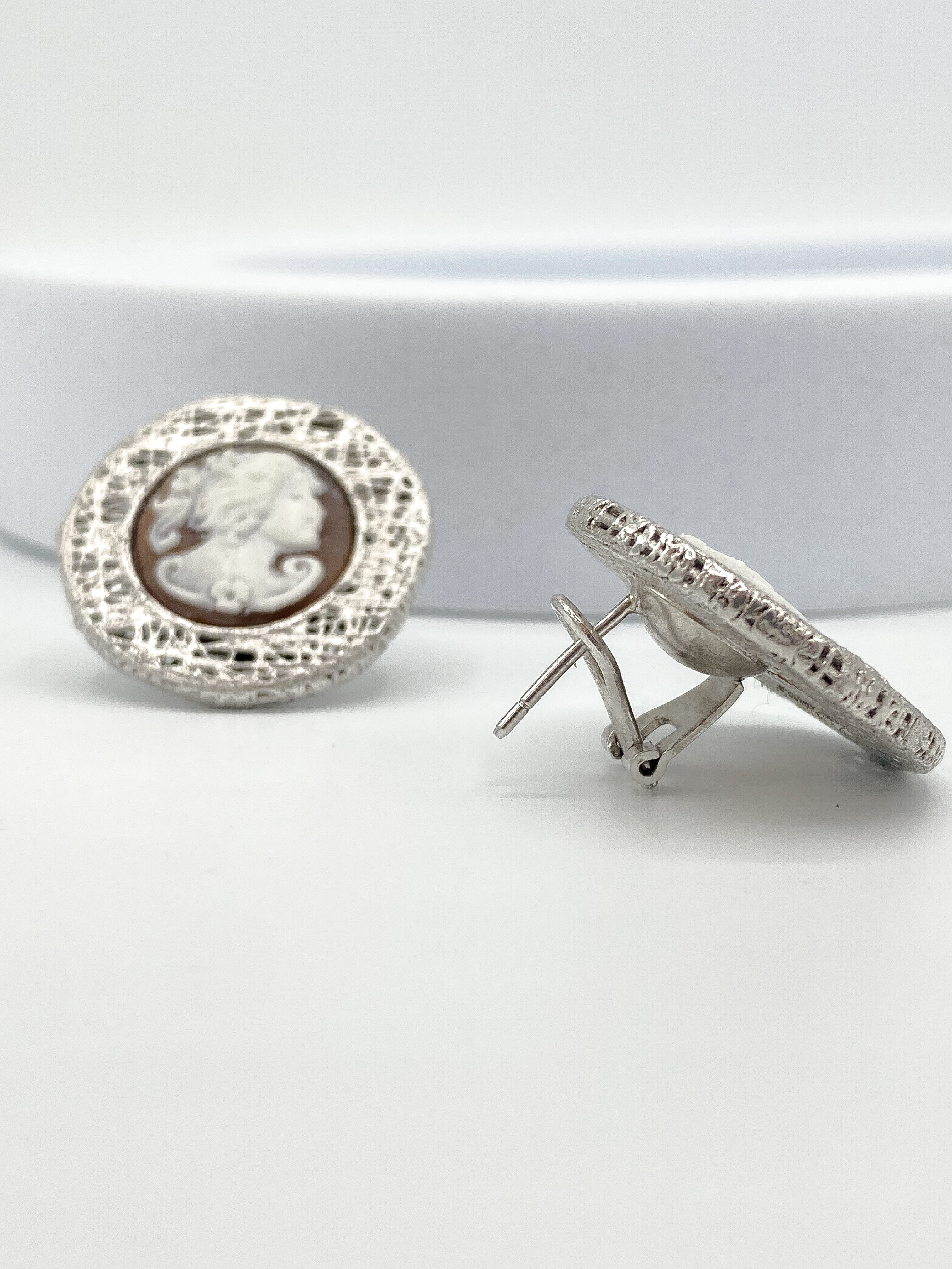 Bottoni Cammeo Donna