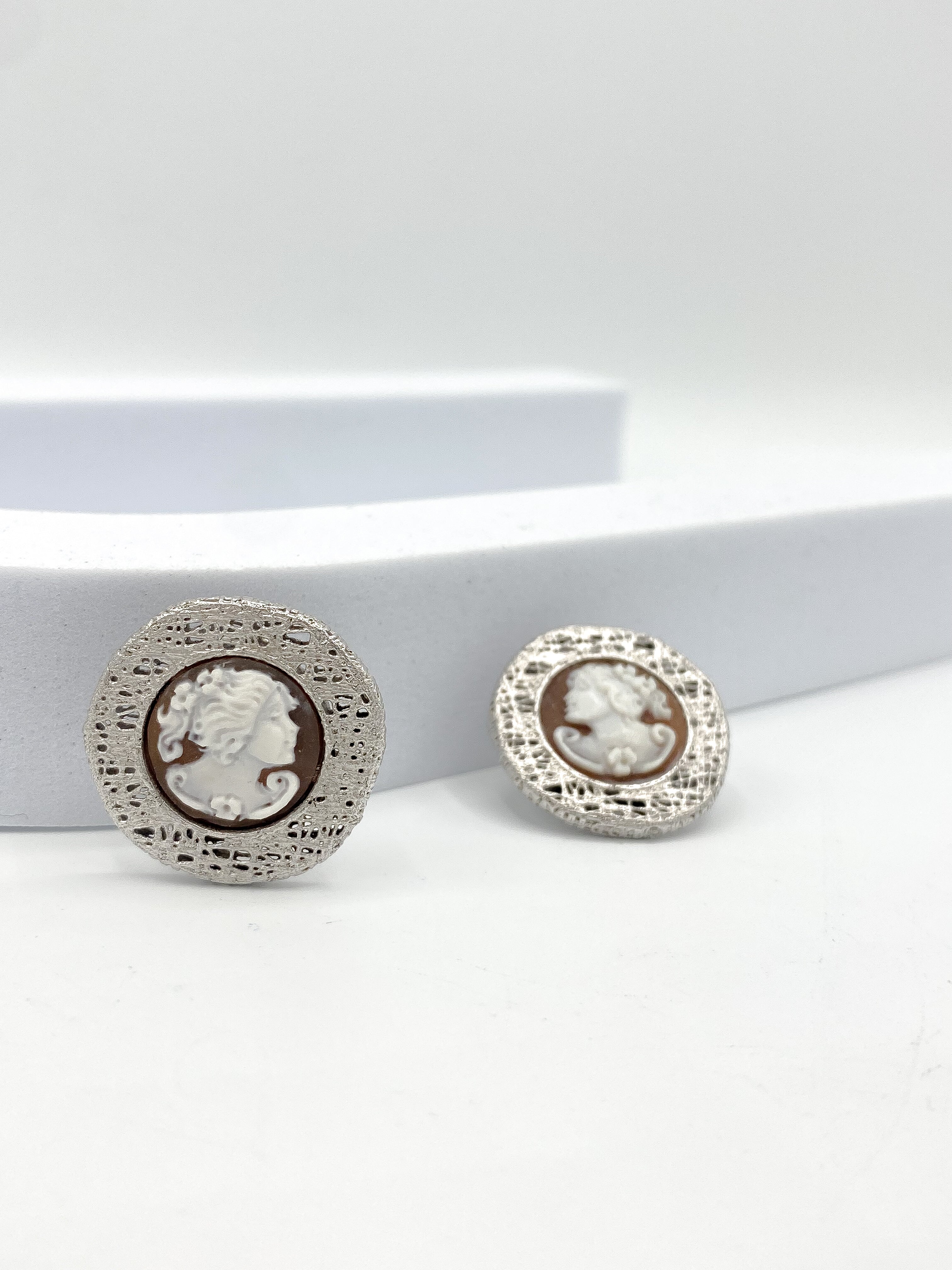 Bottoni Cammeo Donna