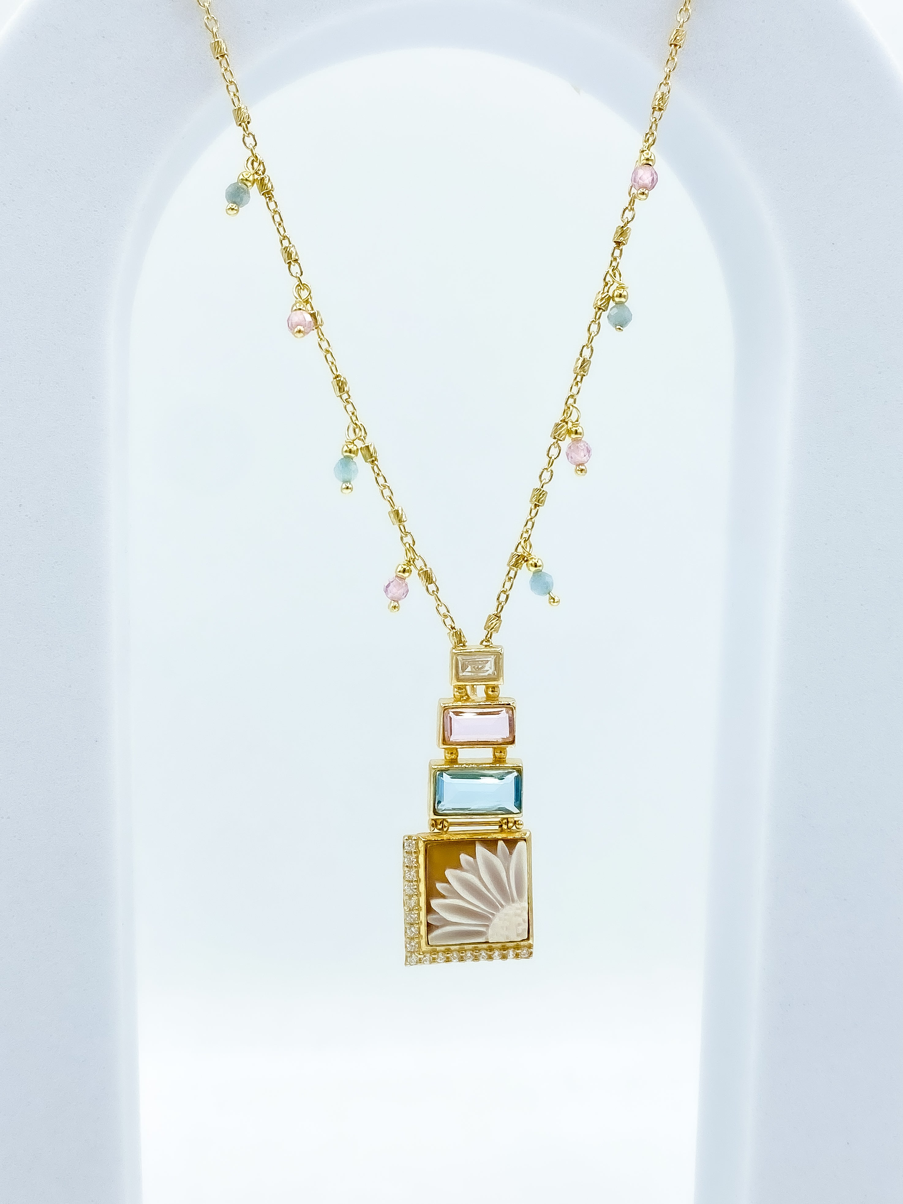 Collana Cammeo a Fiore