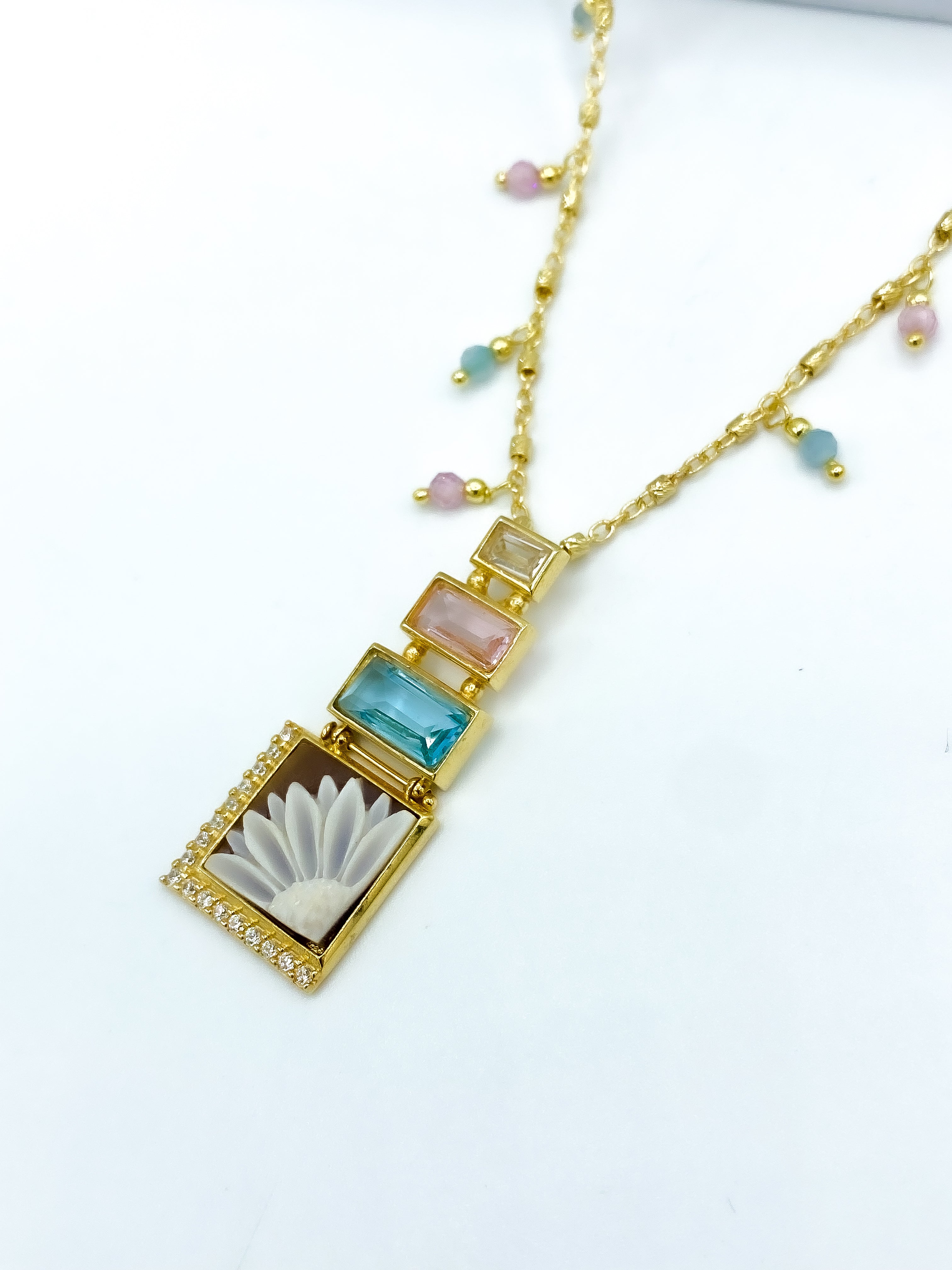 Collana Cammeo a Fiore