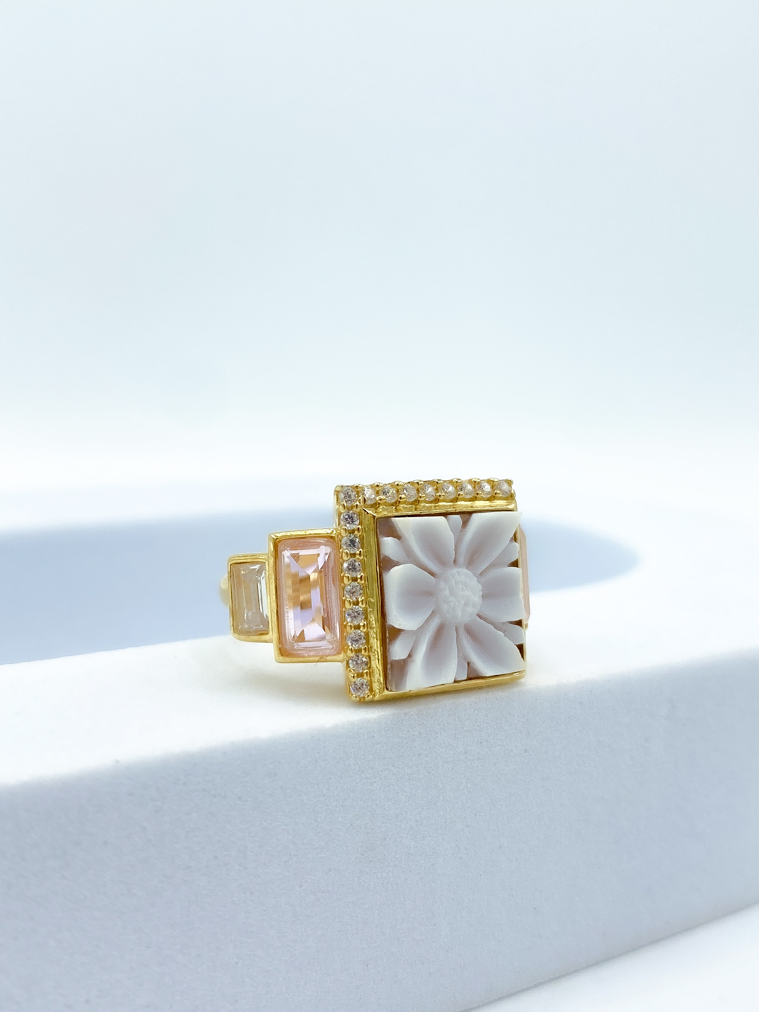 Anello Cammeo Fiore