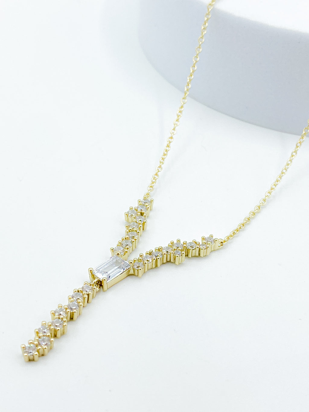 Collana Y
