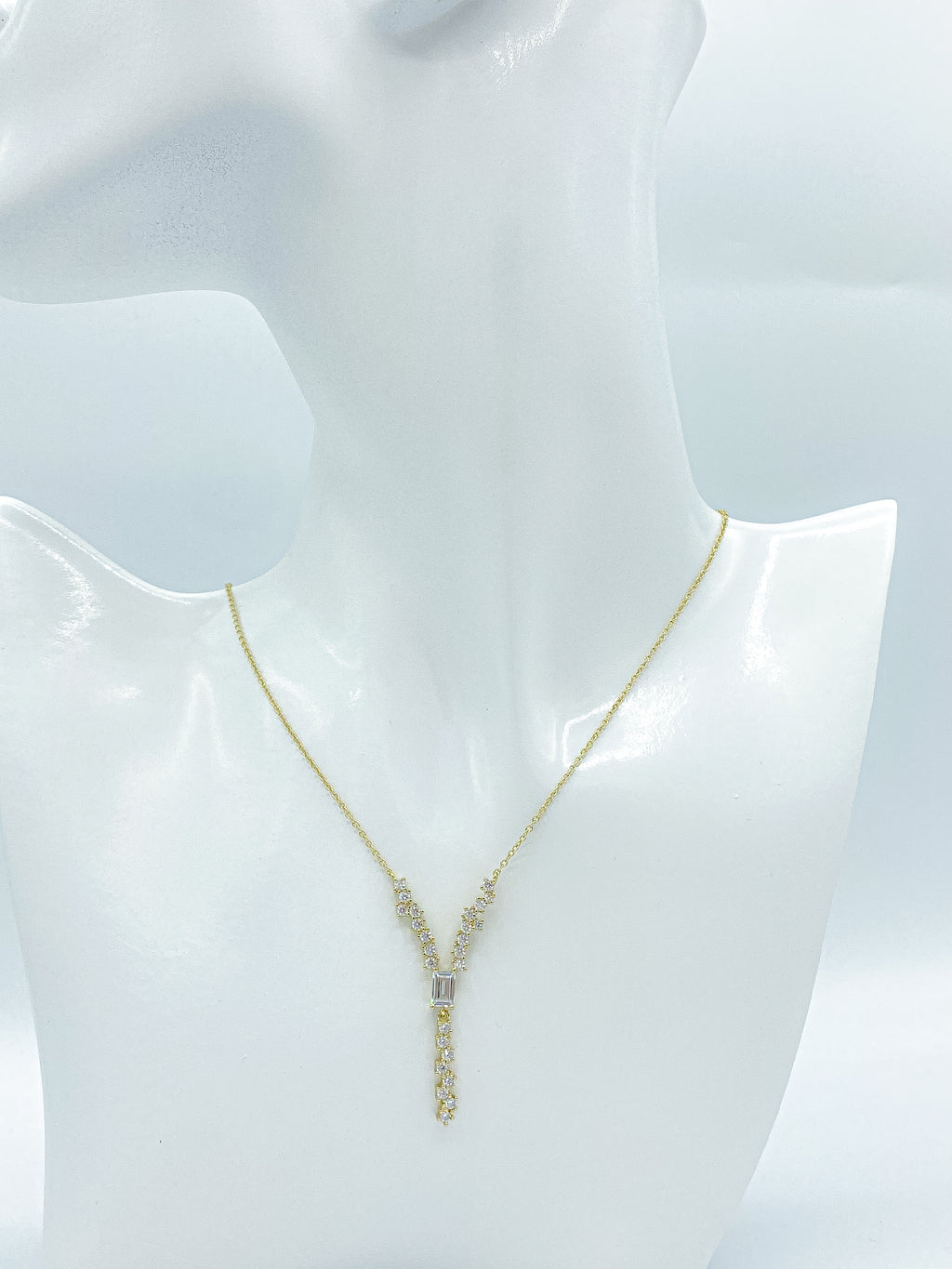 Collana Y