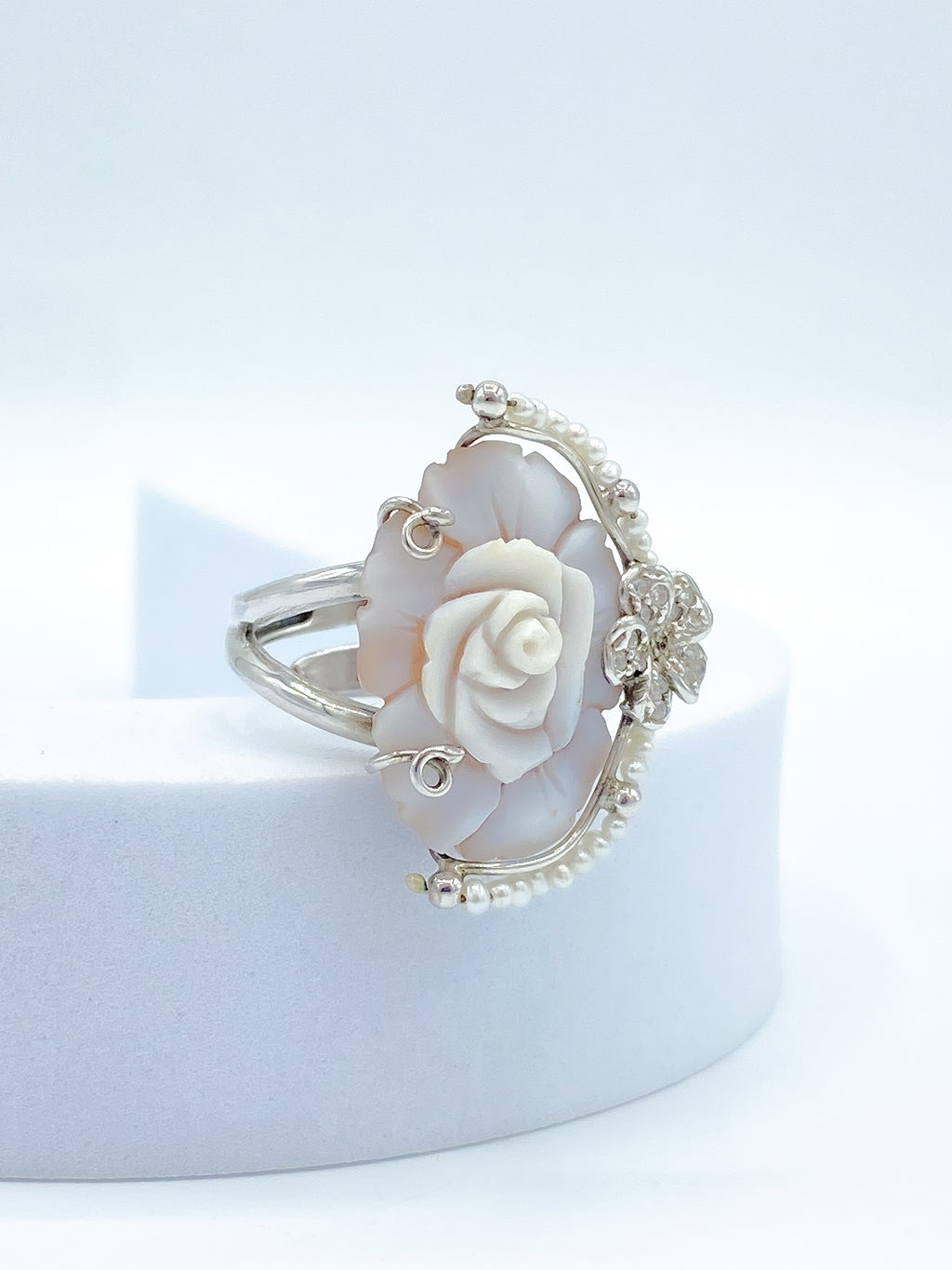 Anello Cammeo Fiori