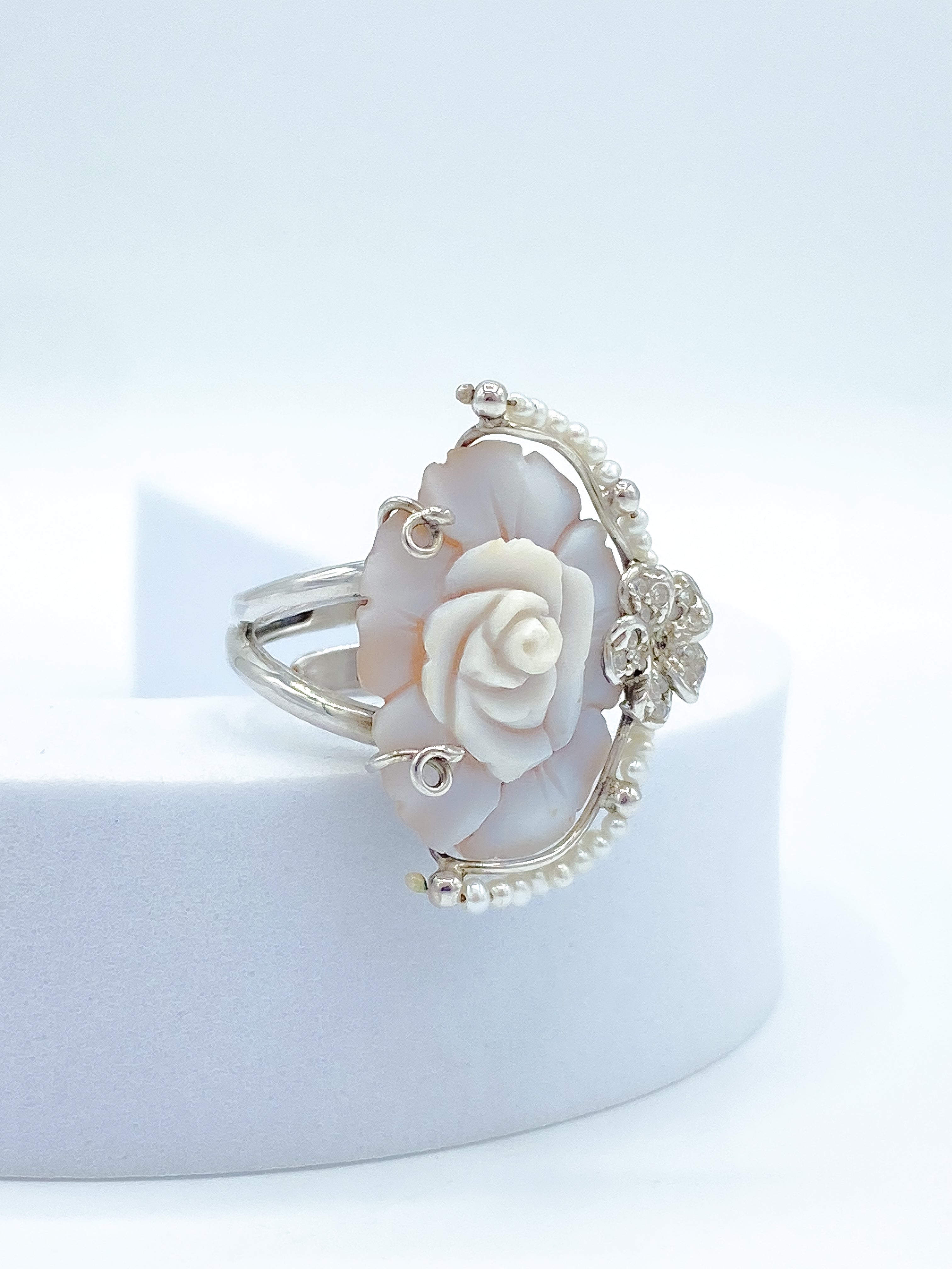 Anello Cammeo Fiori