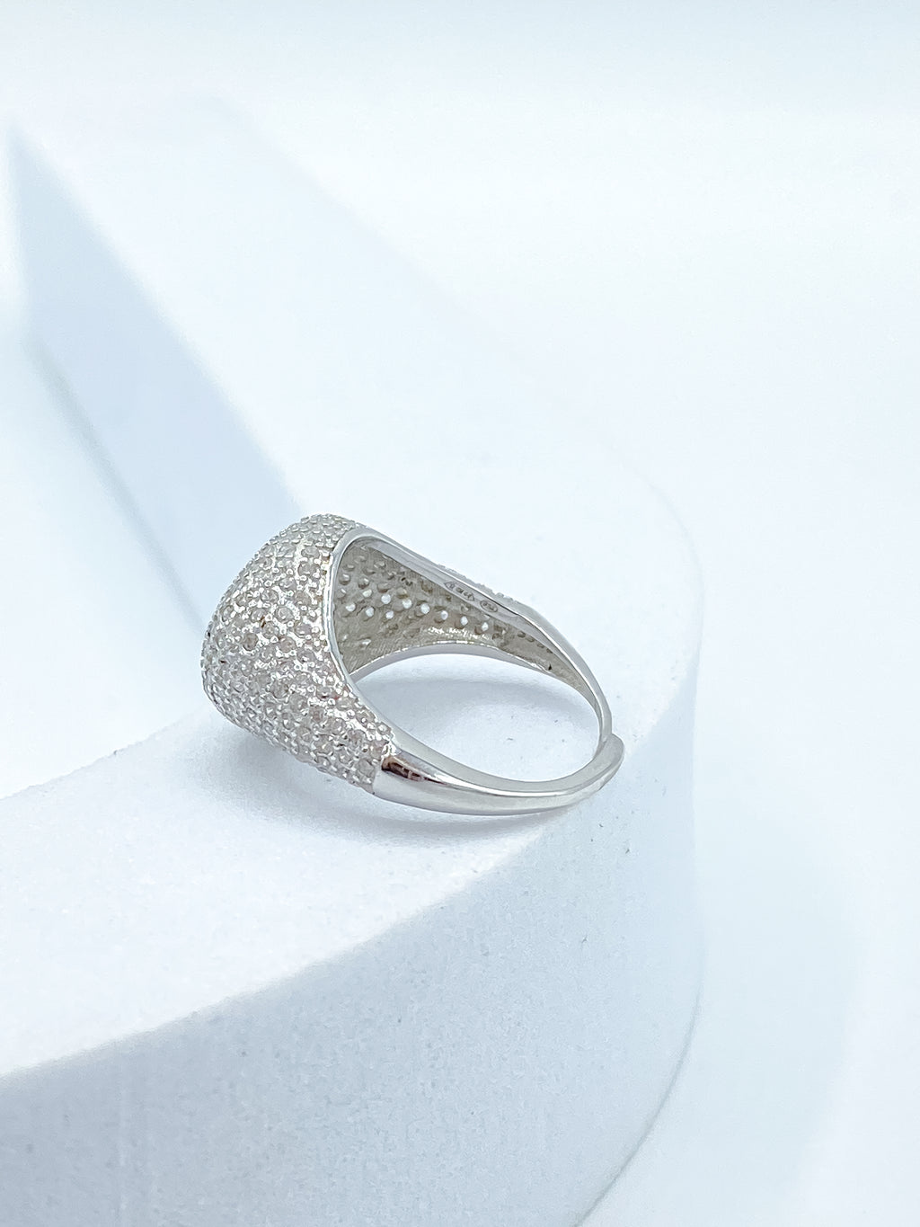Chevalier Ovale Pave