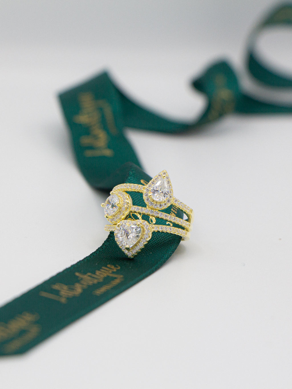 Anello Tre Elementi