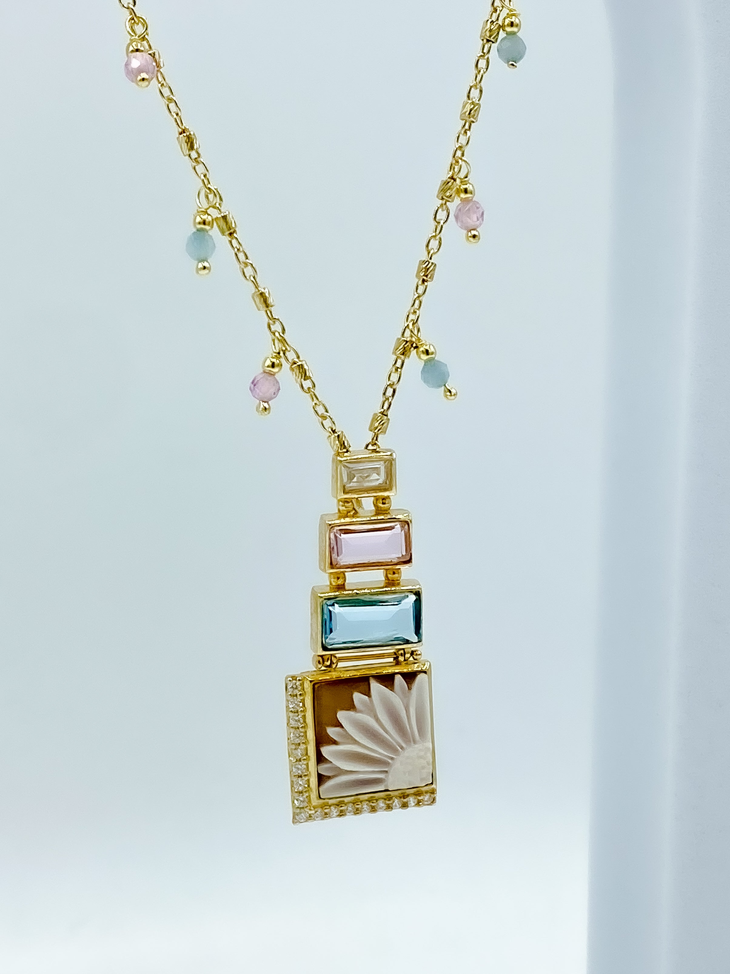 Collana Cammeo a Fiore